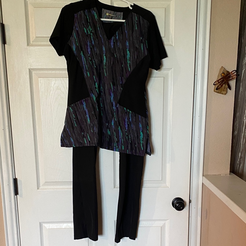 Black and Purple Women's Top Black pants Scrubs set